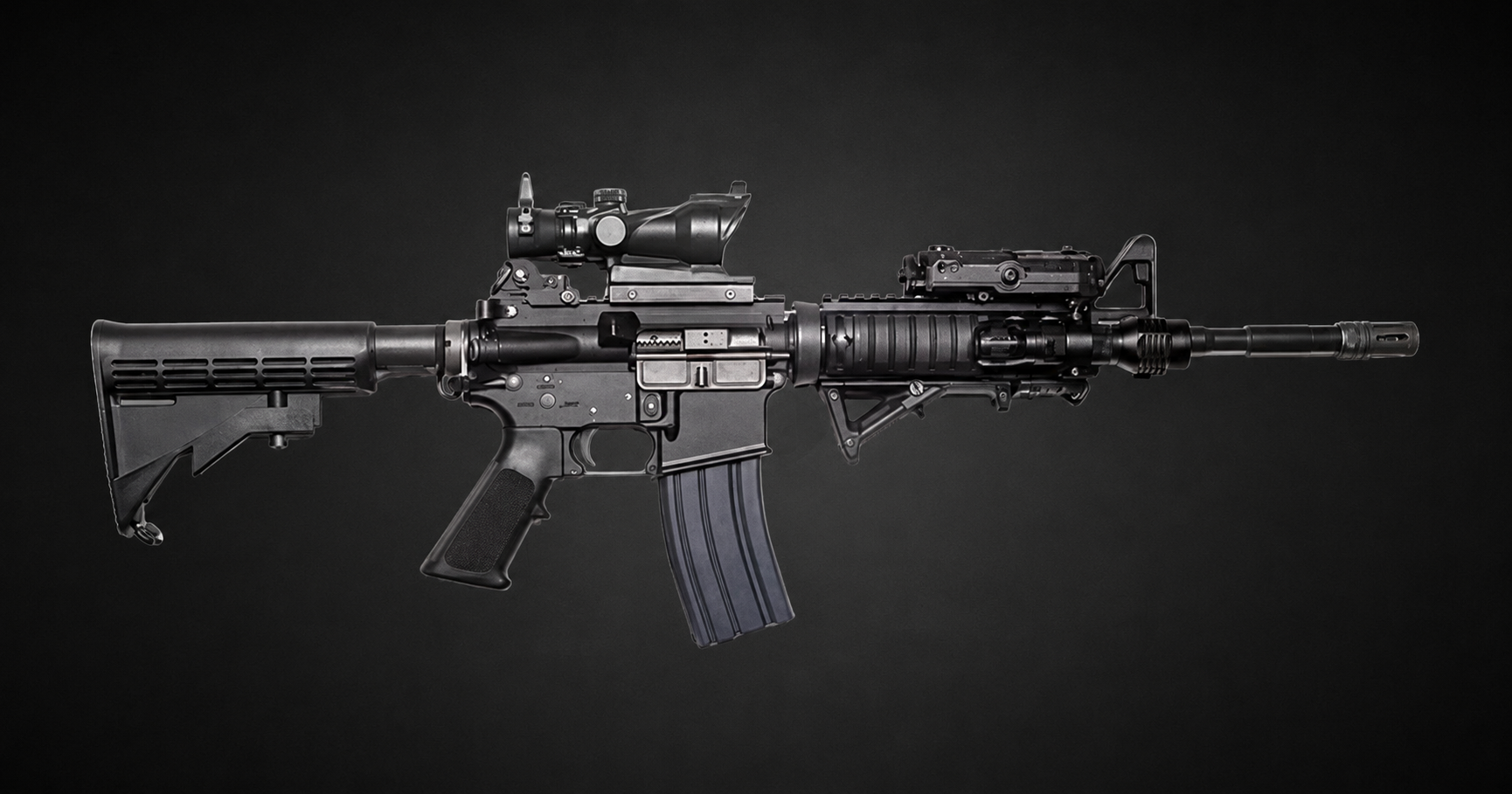 CQB Night Ops loadout — M4 karabina s optikou a taktickou výbavou
